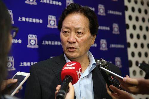 世界杯官网入口-朱广沪：韦世豪等球员适合留洋 李铁性格永不言败